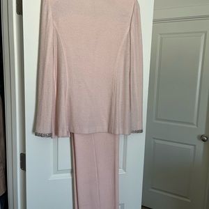 St John knit pant suit.